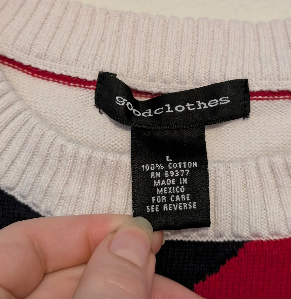 Patriotic Sleeveless Knit Top - Picture 2 of 3